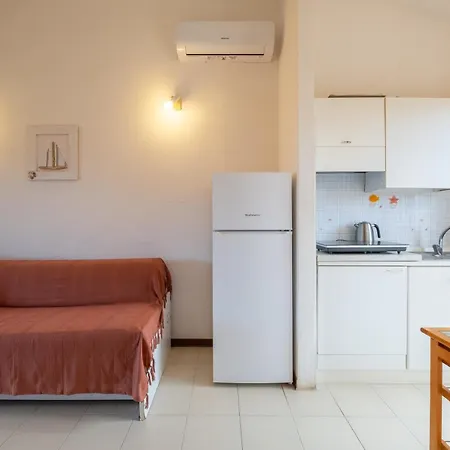 5 Minuti A Piedi Dal Mare- Con Veranda *