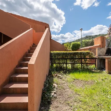 5 Minuti A Piedi Dal Mare- Con Veranda アパート *