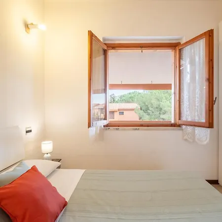 5 Minuti A Piedi Dal Mare- Con Veranda Apartment
